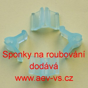 Sponky na roubování rajčat, lilků a slabších okurek